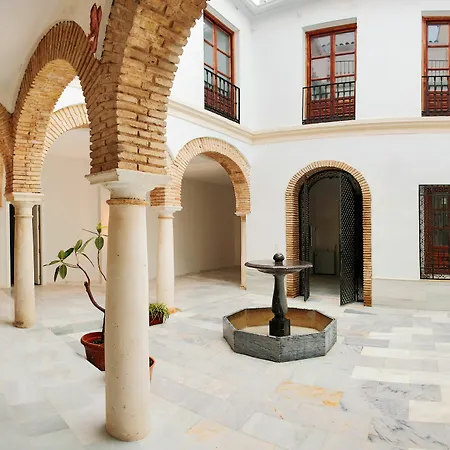 Oyo Leiva Maison d'hôtes